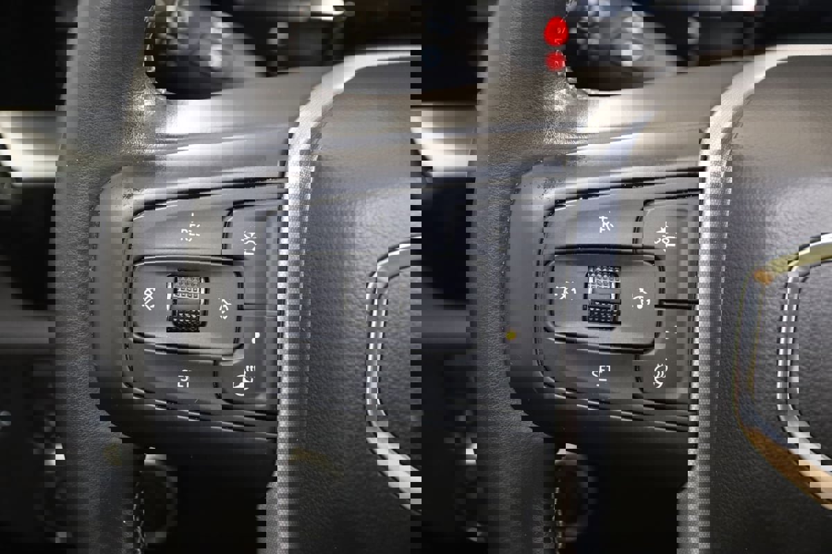 Used 2024 GMC Sierra 1500 Elevation image 34