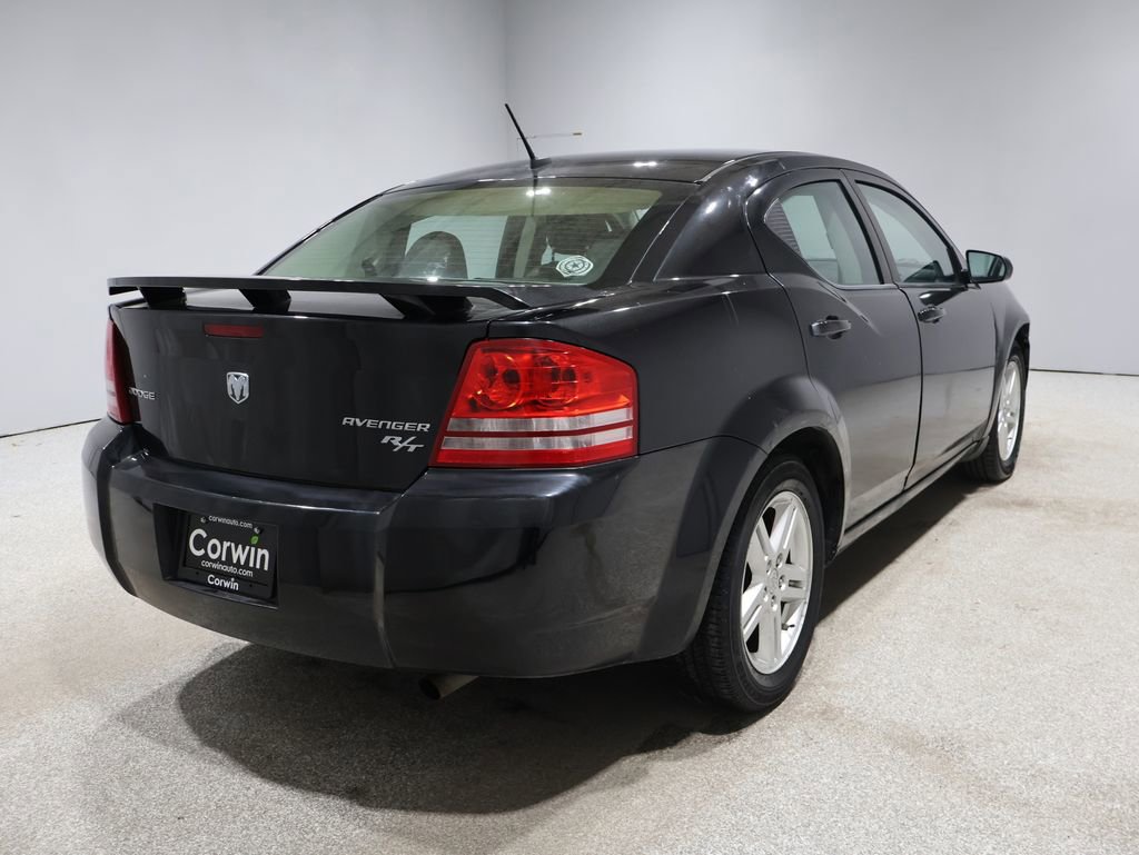Used 2010 Dodge Avenger R/T image 2