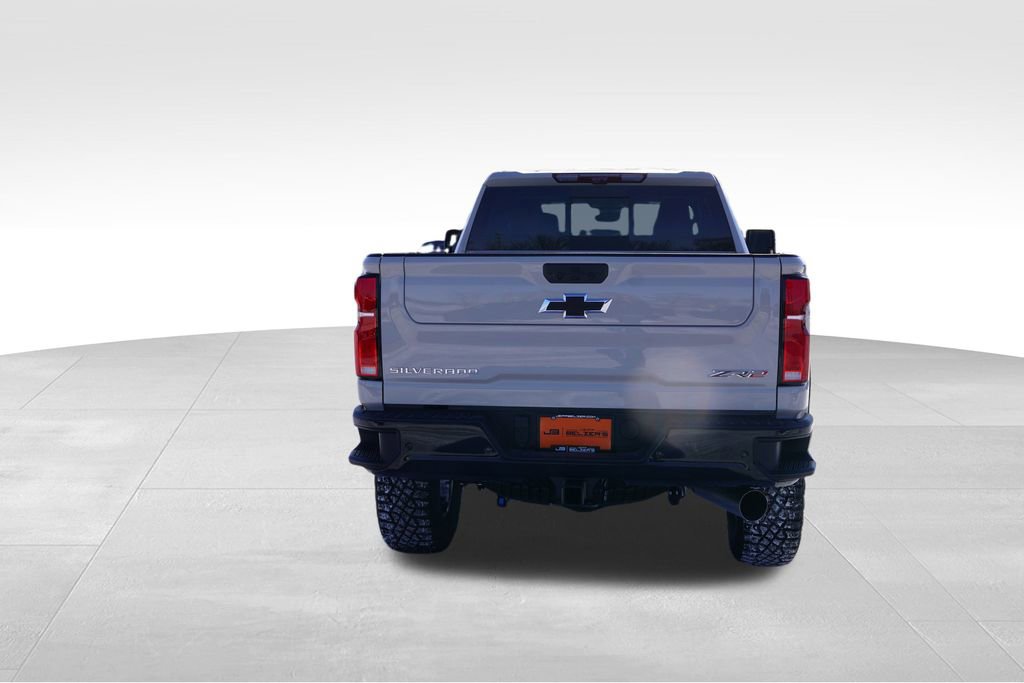New 2026 Chevrolet Silverado 2500 ZR2 AWD/4WD image 4