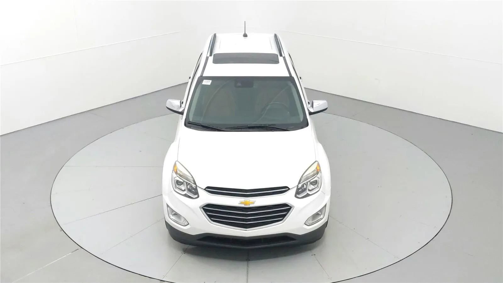 Used 2016 Chevrolet Equinox LTZ w/ Enhanced Convenience Package FWD image 37