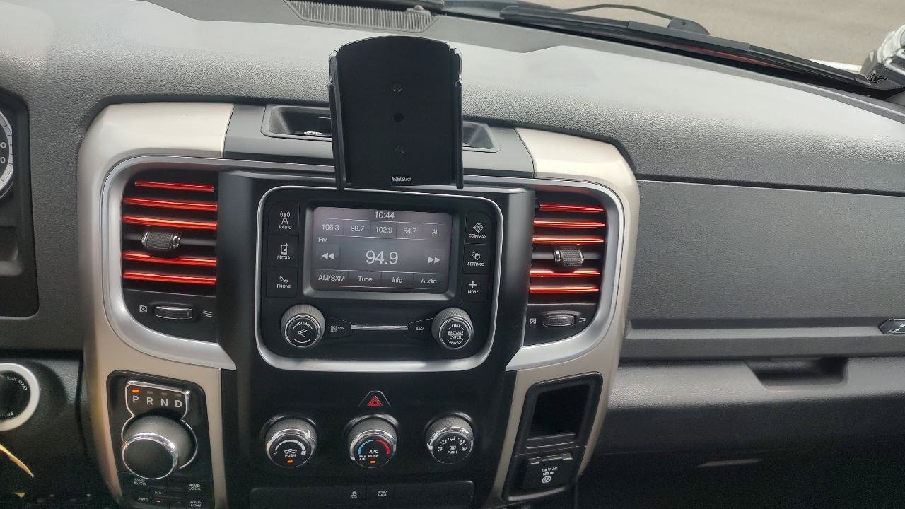 Used 2015 RAM 1500 Big Horn AWD/4WD image 14