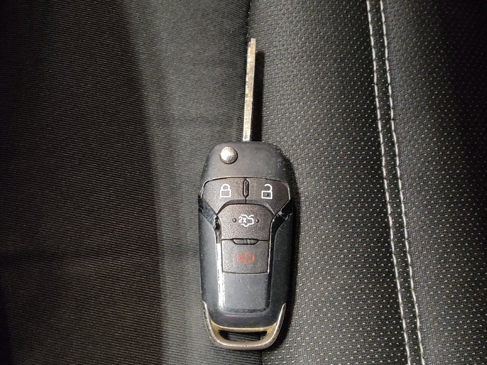 Used 2015 Ford Fusion SE image 32