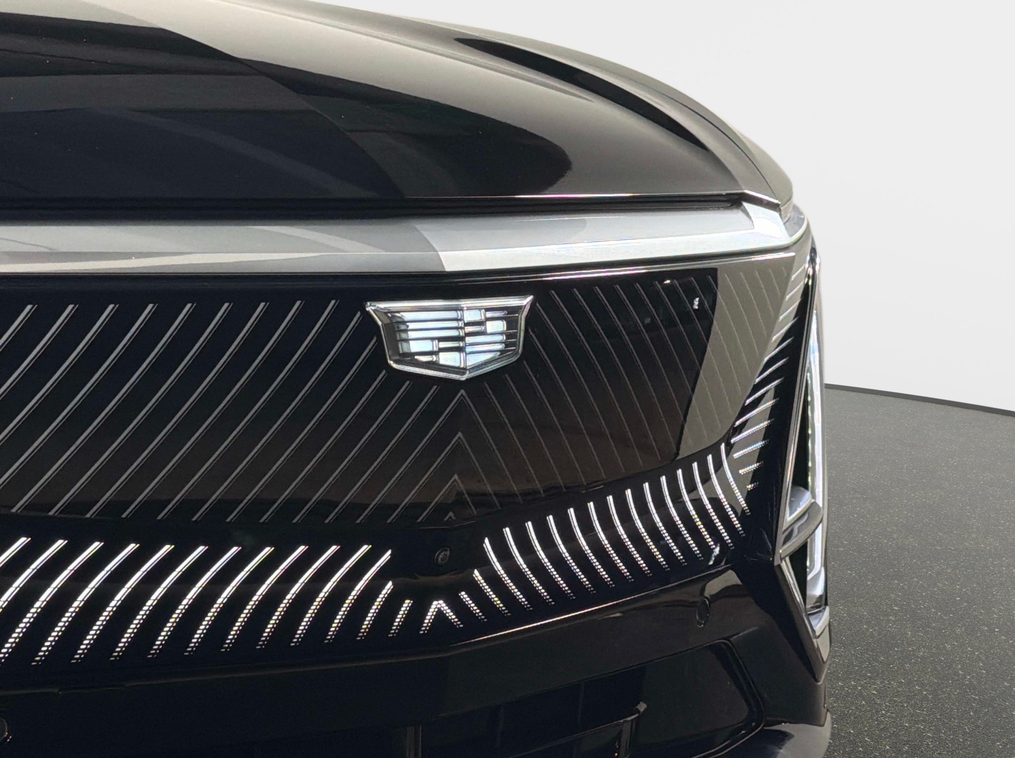 Used 2024 Cadillac Lyriq Luxury RWD image 17