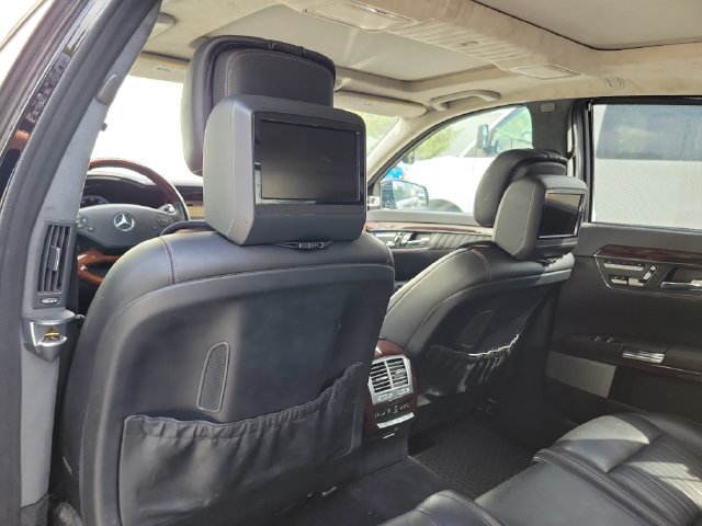 Used 2013 Mercedes-Benz S 600 image 16
