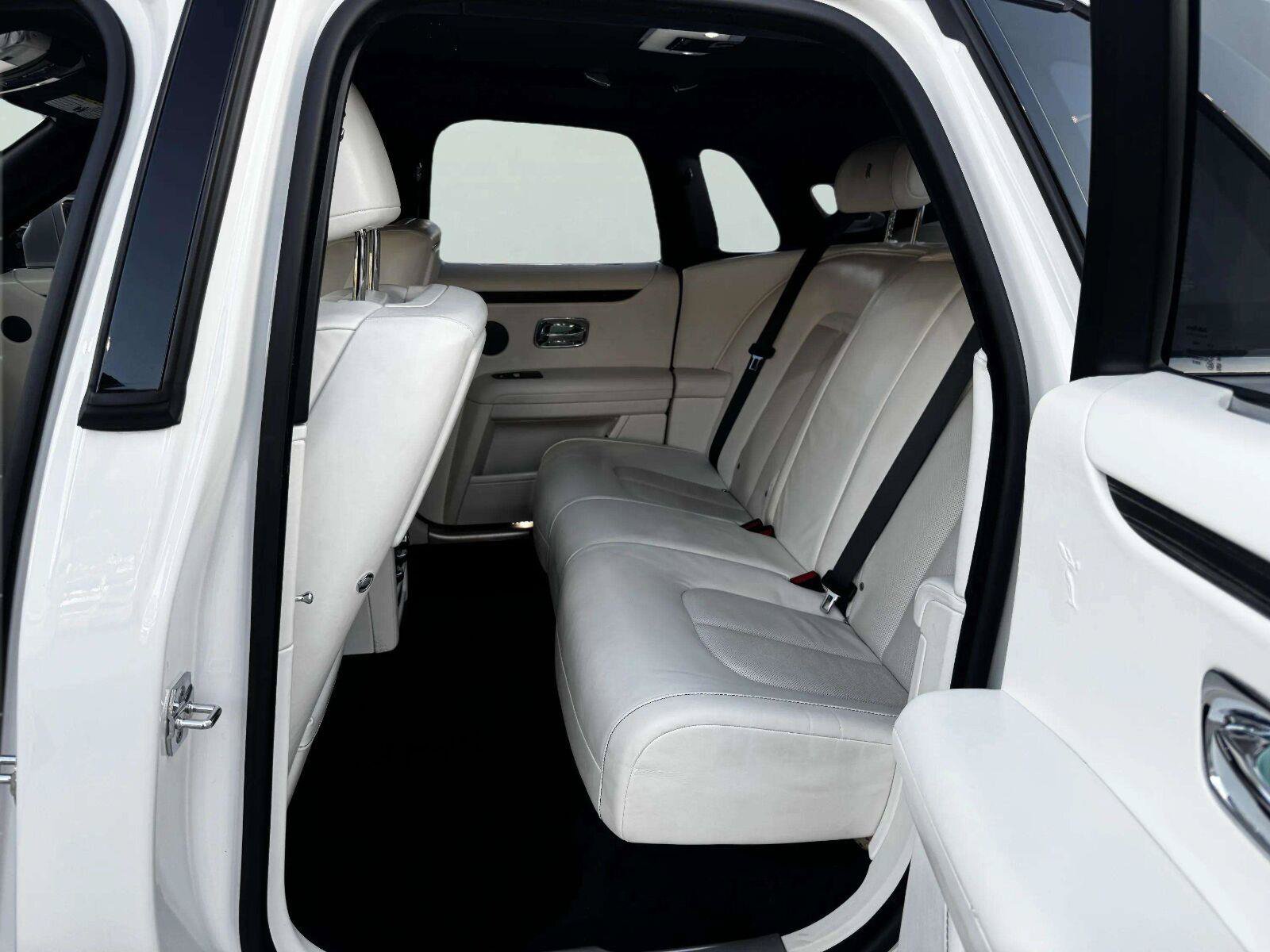 Used 2021 Rolls-Royce Ghost AWD/4WD image 28