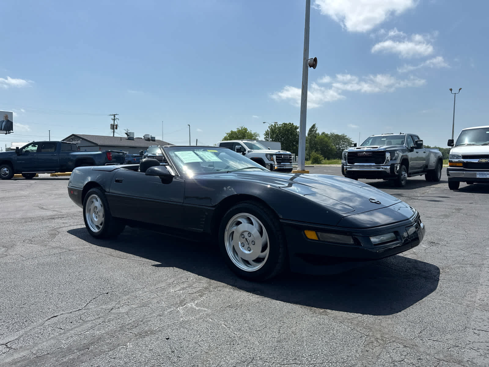 Used 1996 Chevrolet Corvette Convertible RWD image 12