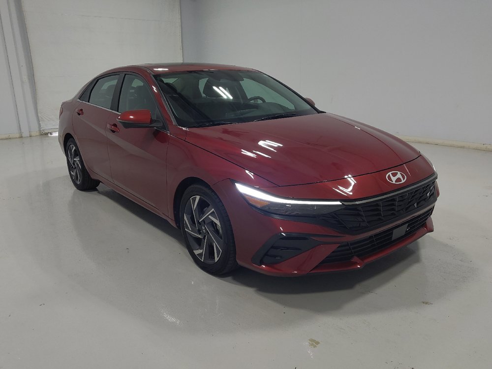 Used 2024 Hyundai Elantra Limited FWD image 13