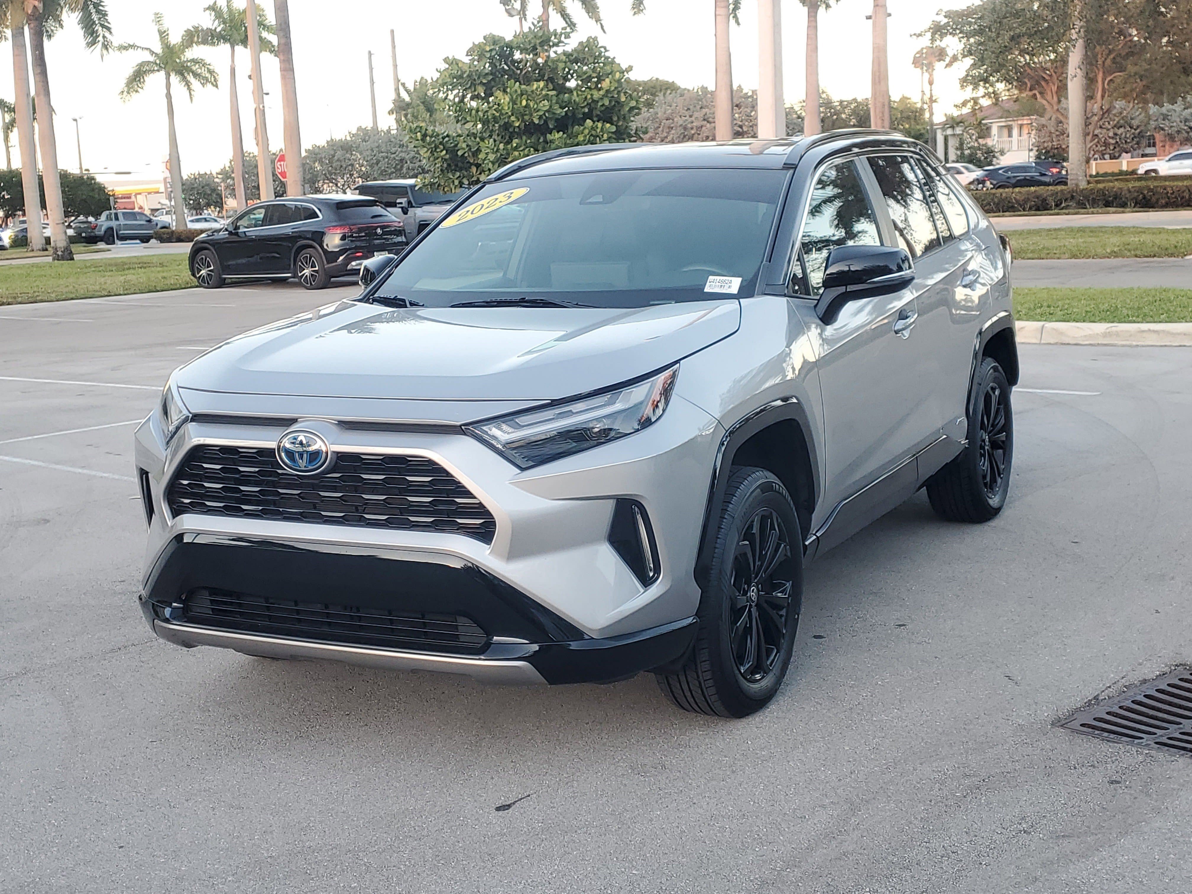 Used 2023 Toyota RAV4 XSE image 7