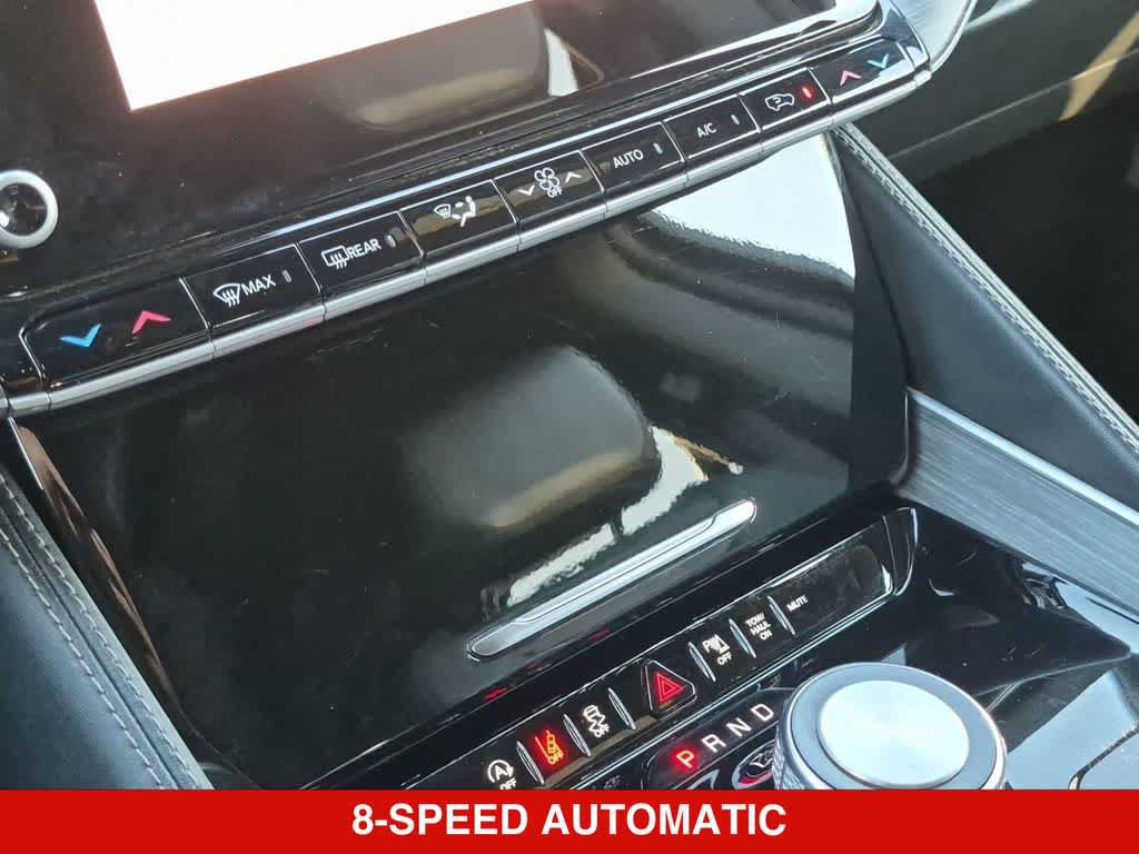 Used 2024 Jeep Wagoneer L Series II RWD image 31