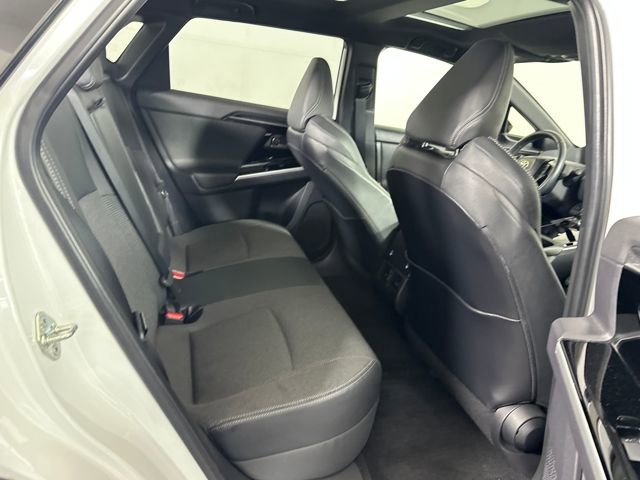Used 2023 Toyota bZ4X XLE w/ Weather Package image 27