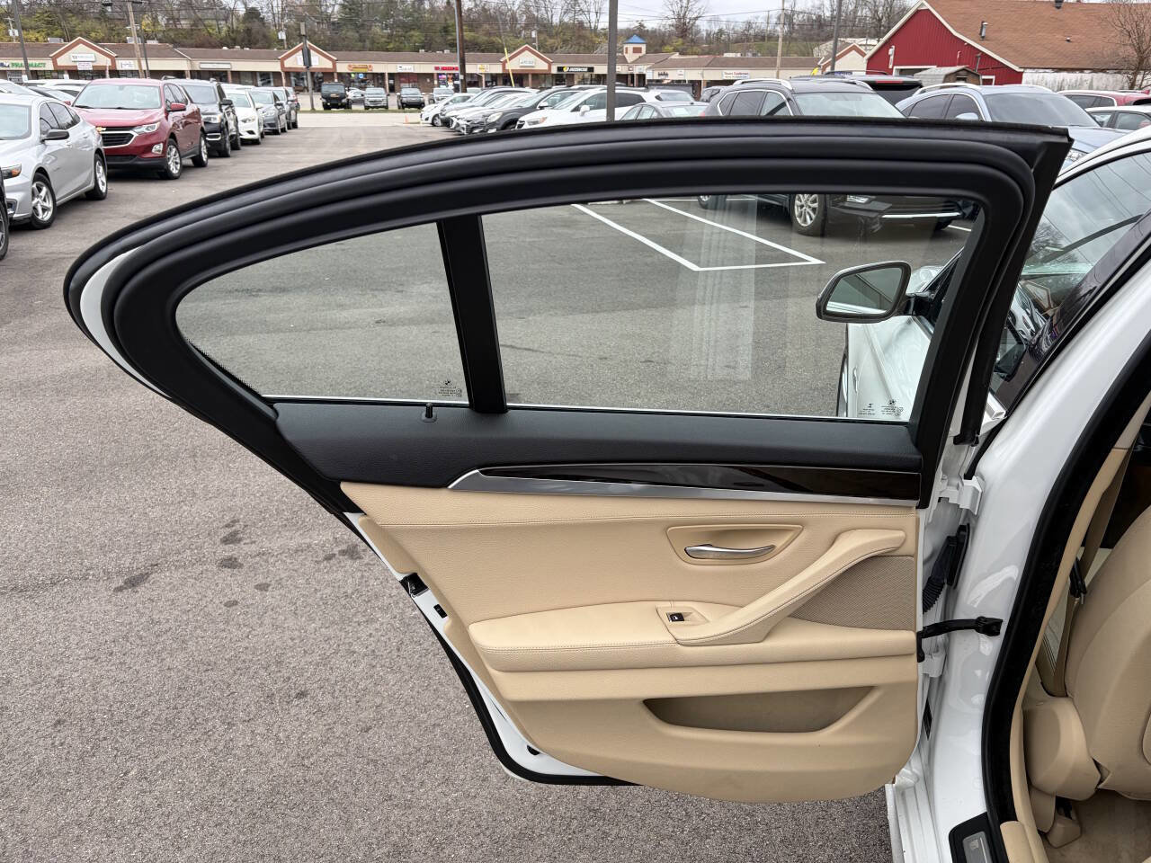 Used 2015 BMW 535i xDrive Sedan AWD/4WD image 17