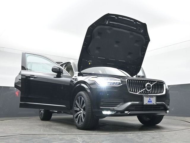 Used 2023 Volvo XC90 B6 Core w/ Protection Package Premier image 53
