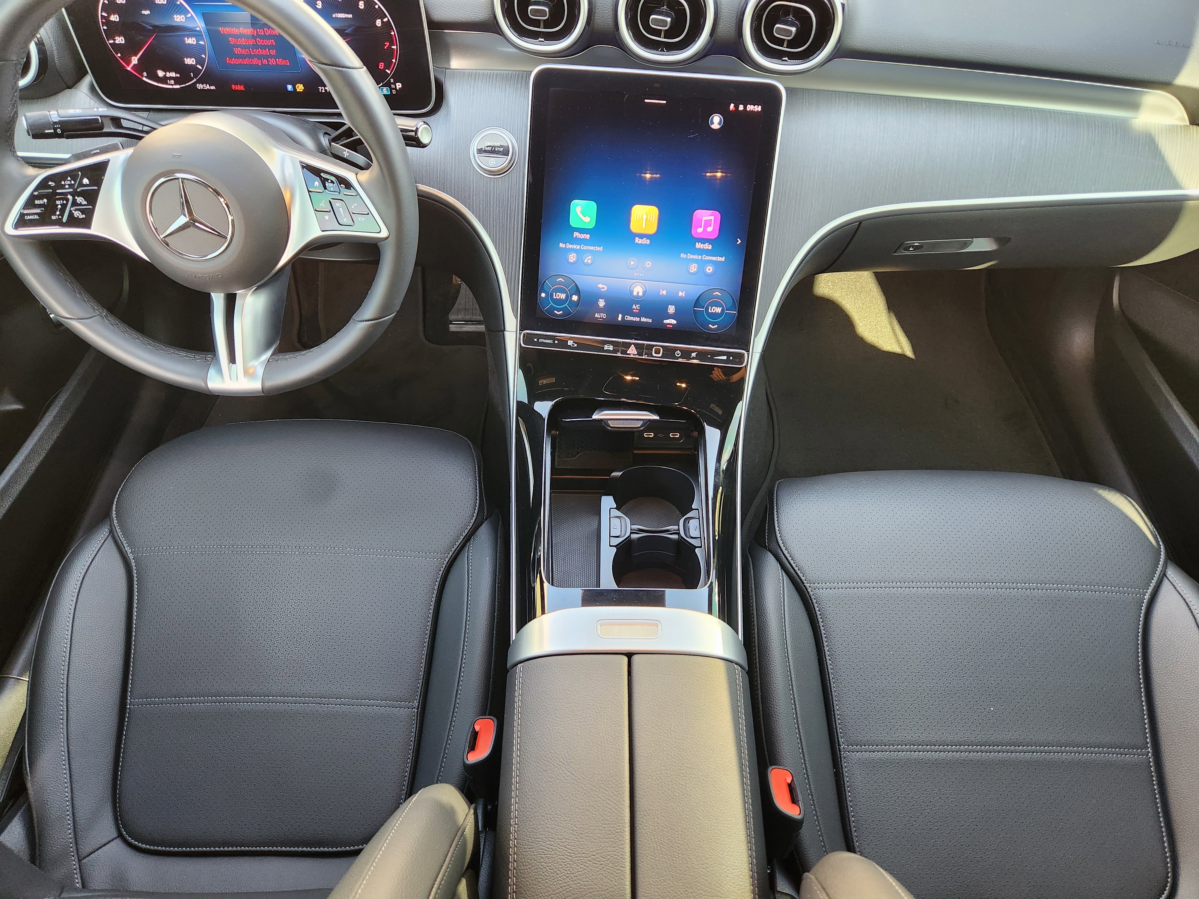 Used 2025 Mercedes-Benz C 300 Sedan image 26