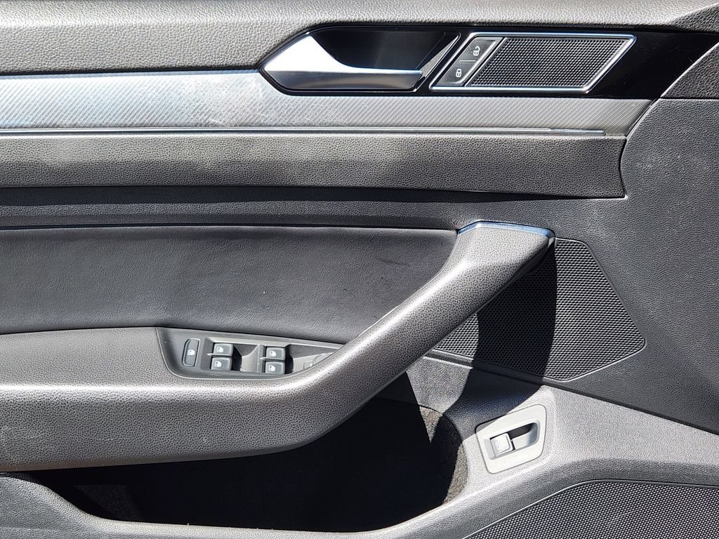 Used 2019 Volkswagen Arteon SEL AWD/4WD image 13