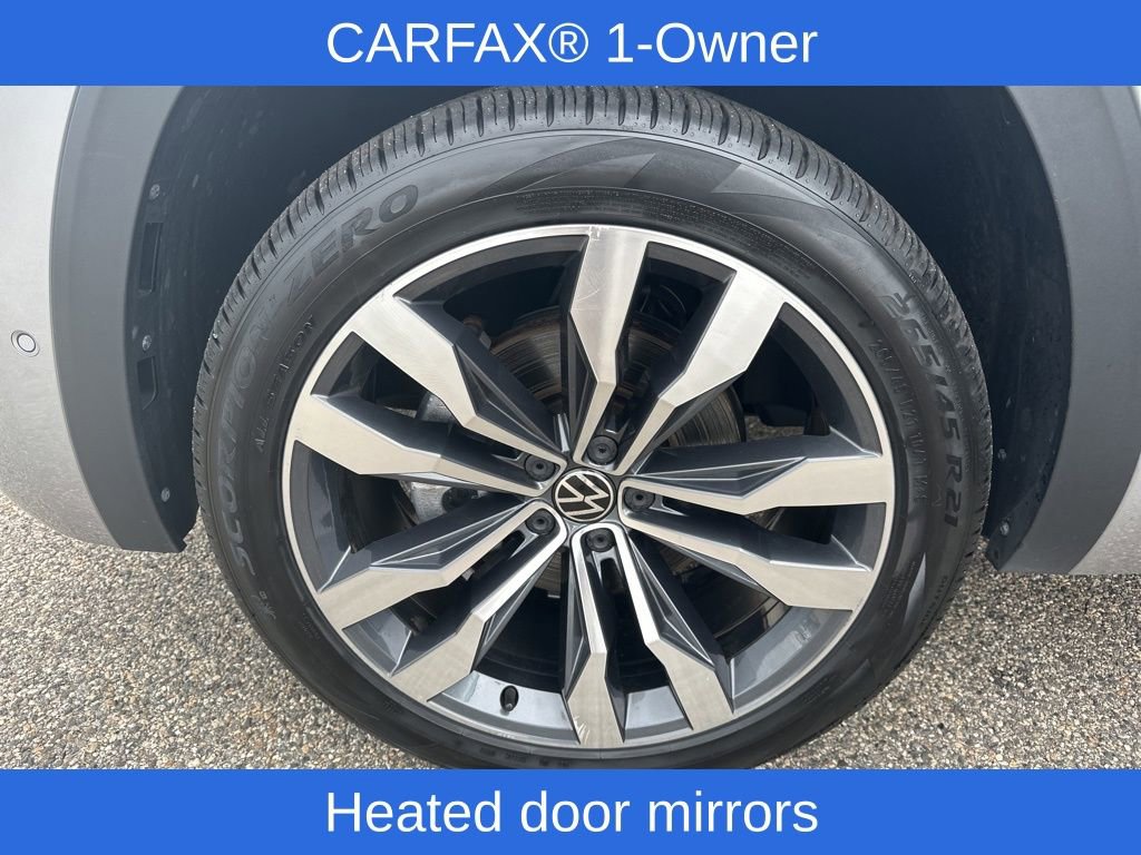 Used 2023 Volkswagen Atlas Cross Sport SEL Premium R-Line image 31