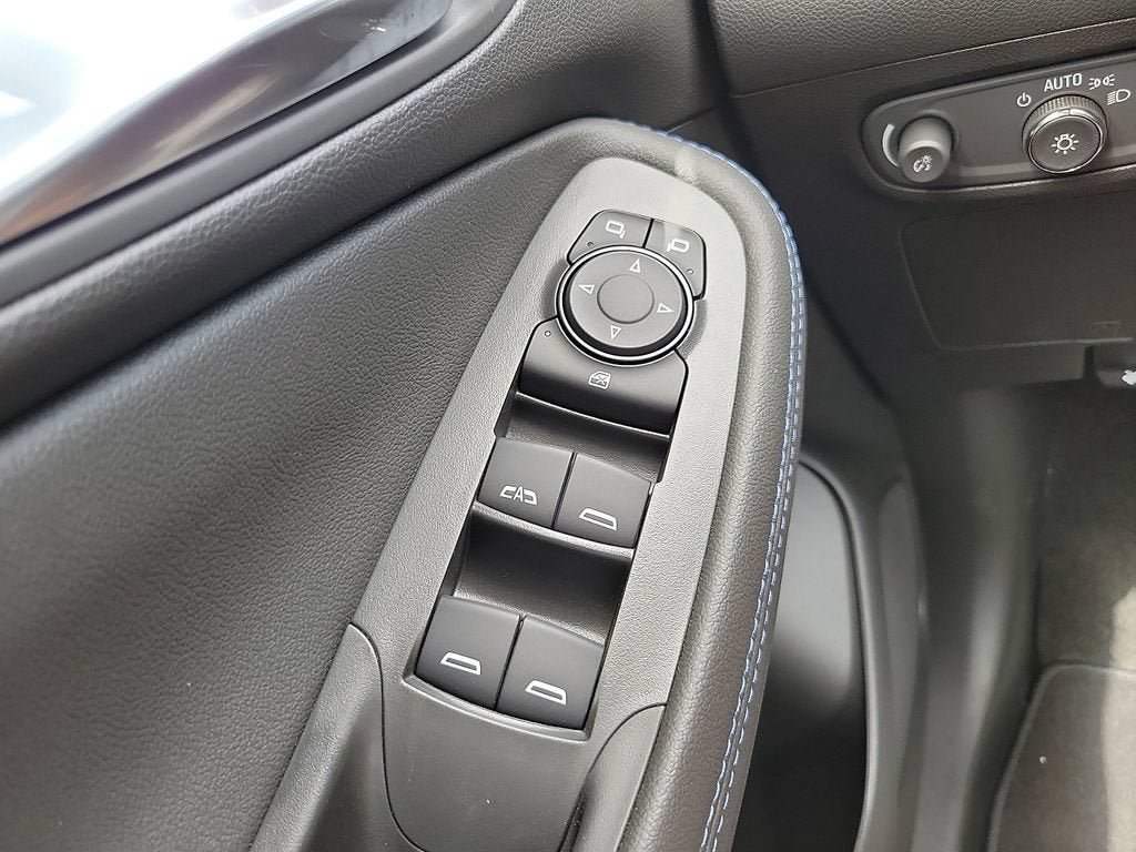 New 2026 Buick Encore GX Sport Touring w/ Advanced Technology Package FWD image 14