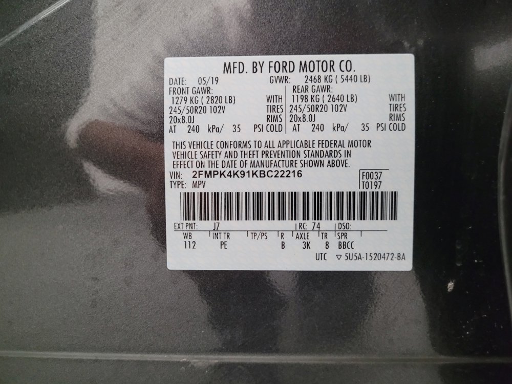 Used 2019 Ford Edge Titanium w/ Equipment Group 301A AWD/4WD image 33