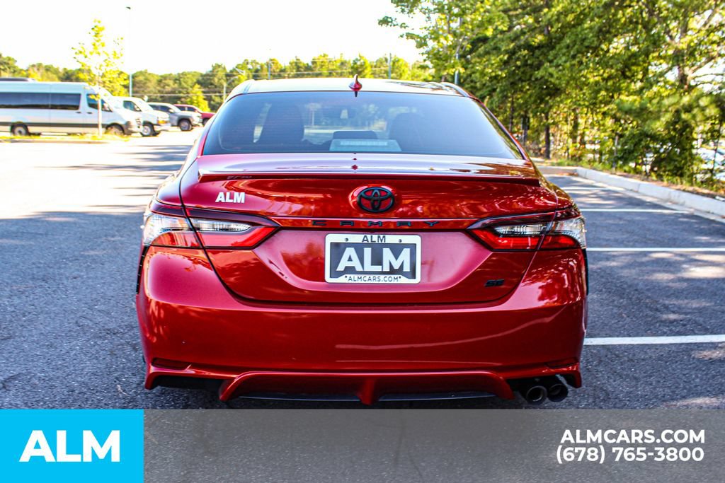 Used 2024 Toyota Camry SE FWD image 10
