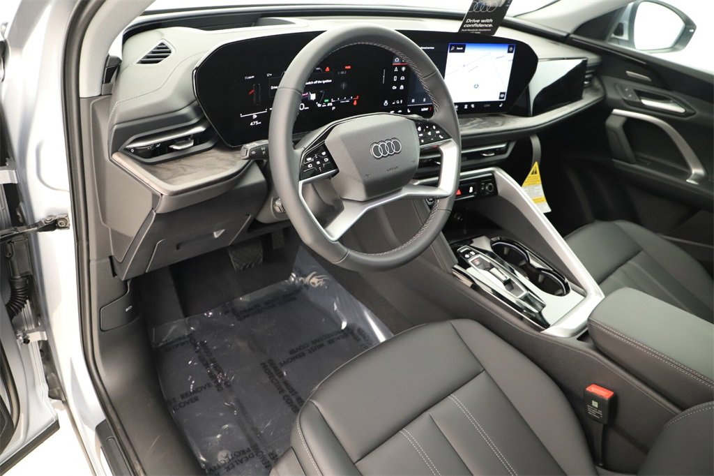 New 2025 Audi Q5 Premium Plus image 15
