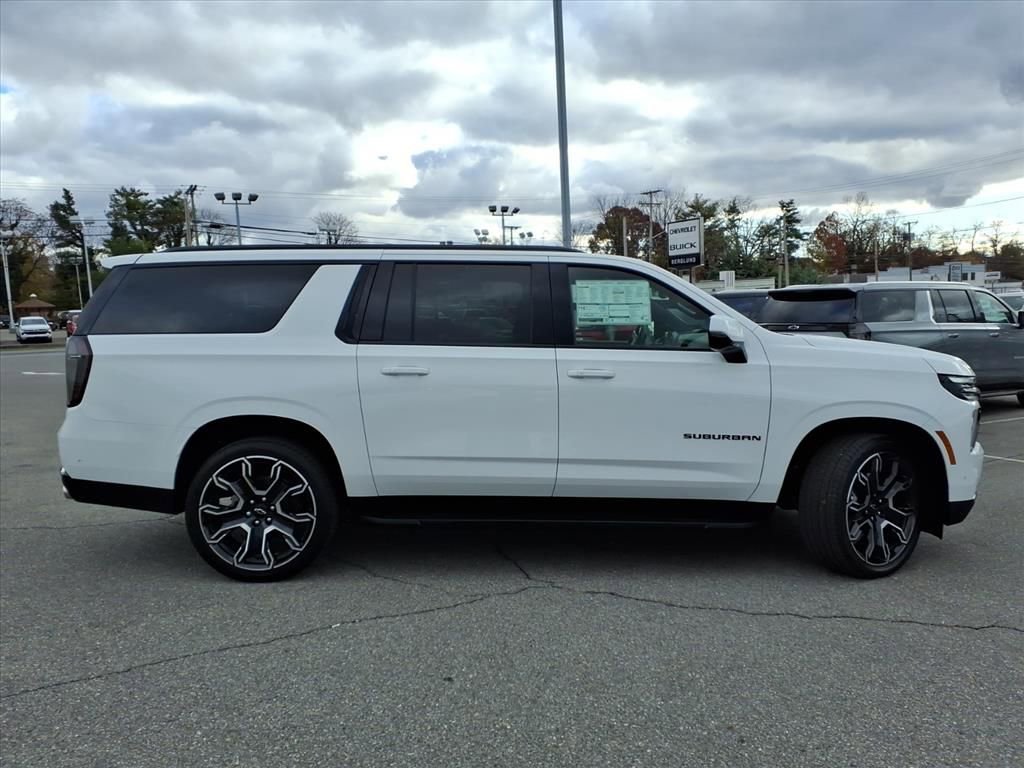 New 2026 Chevrolet Suburban RST image 3