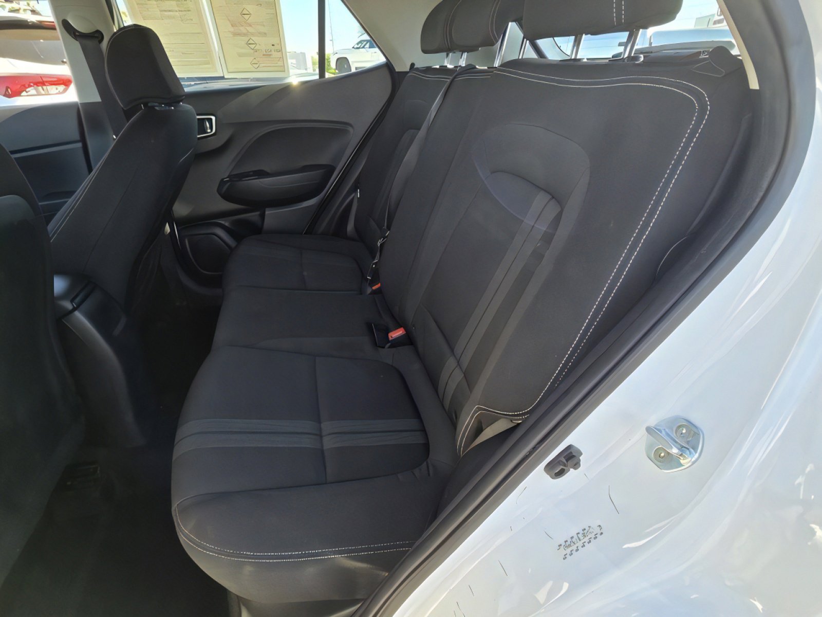 Used 2020 Hyundai Venue SEL w/ Convenience Package image 17