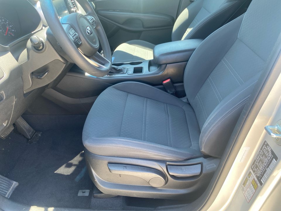 Used 2018 Kia Sorento FWD image 34