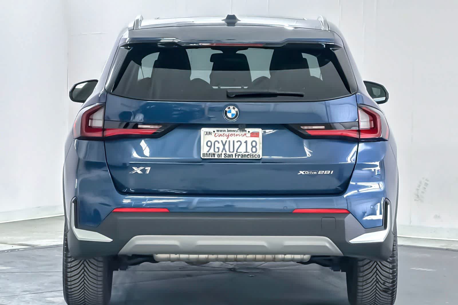 Used 2023 BMW X1 xDrive28i w/ Premium Package AWD/4WD image 7