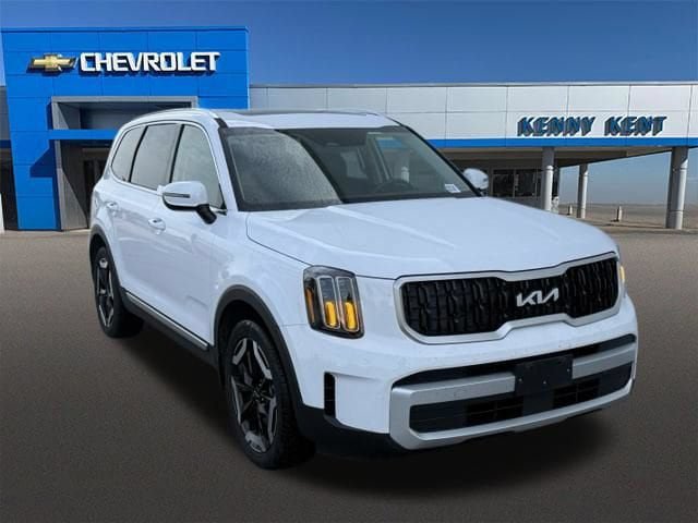 Used 2024 Kia Telluride EX w/ EX Captain's Chair Package AWD/4WD video 1