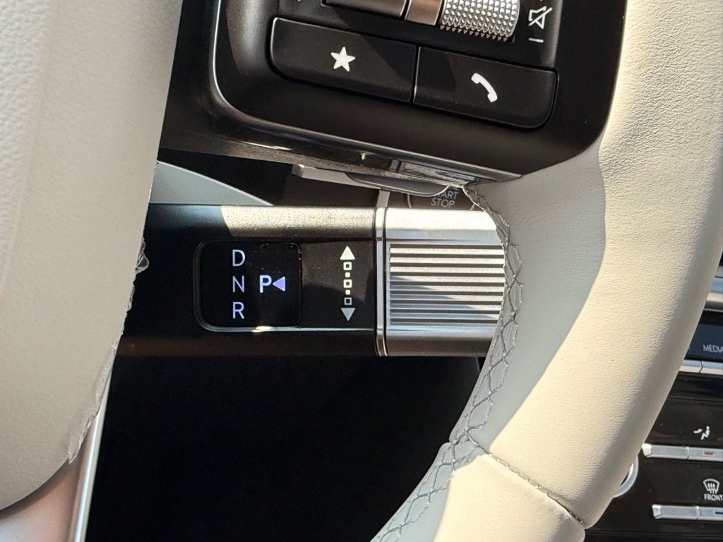 New 2026 Hyundai Santa Fe SE image 15