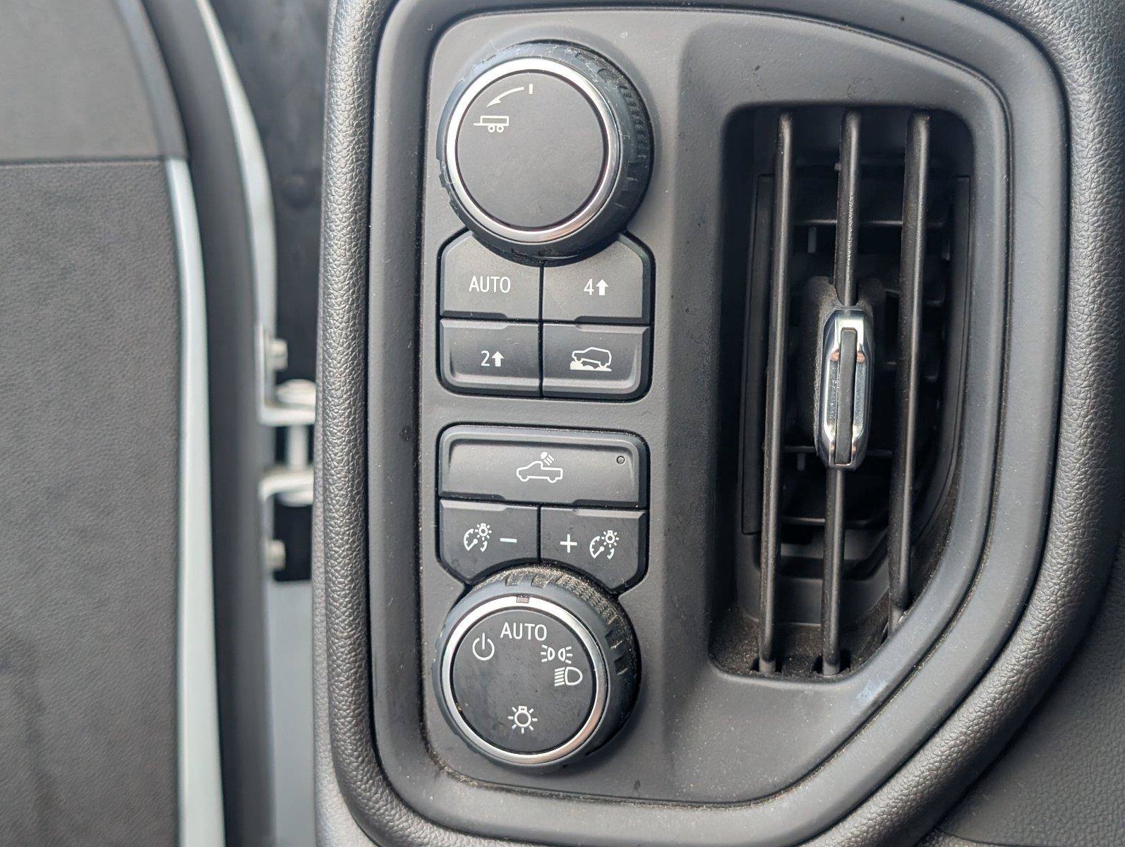 Used 2024 Chevrolet Silverado 1500 Custom w/ Turbomax Blackout Package AWD/4WD image 29