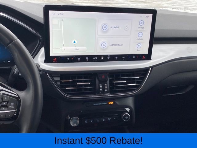 Used 2023 Ford Escape Platinum image 9