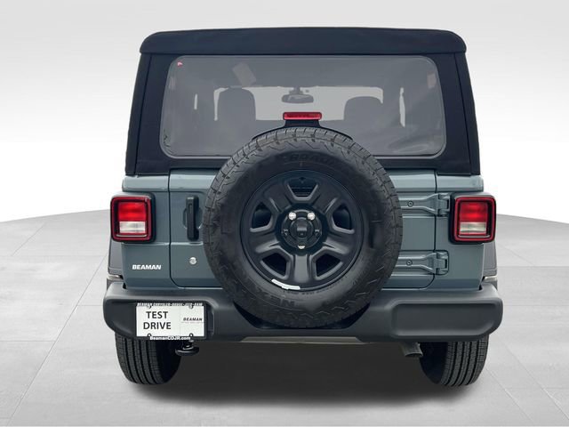 Used 2024 Jeep Wrangler Sport image 6