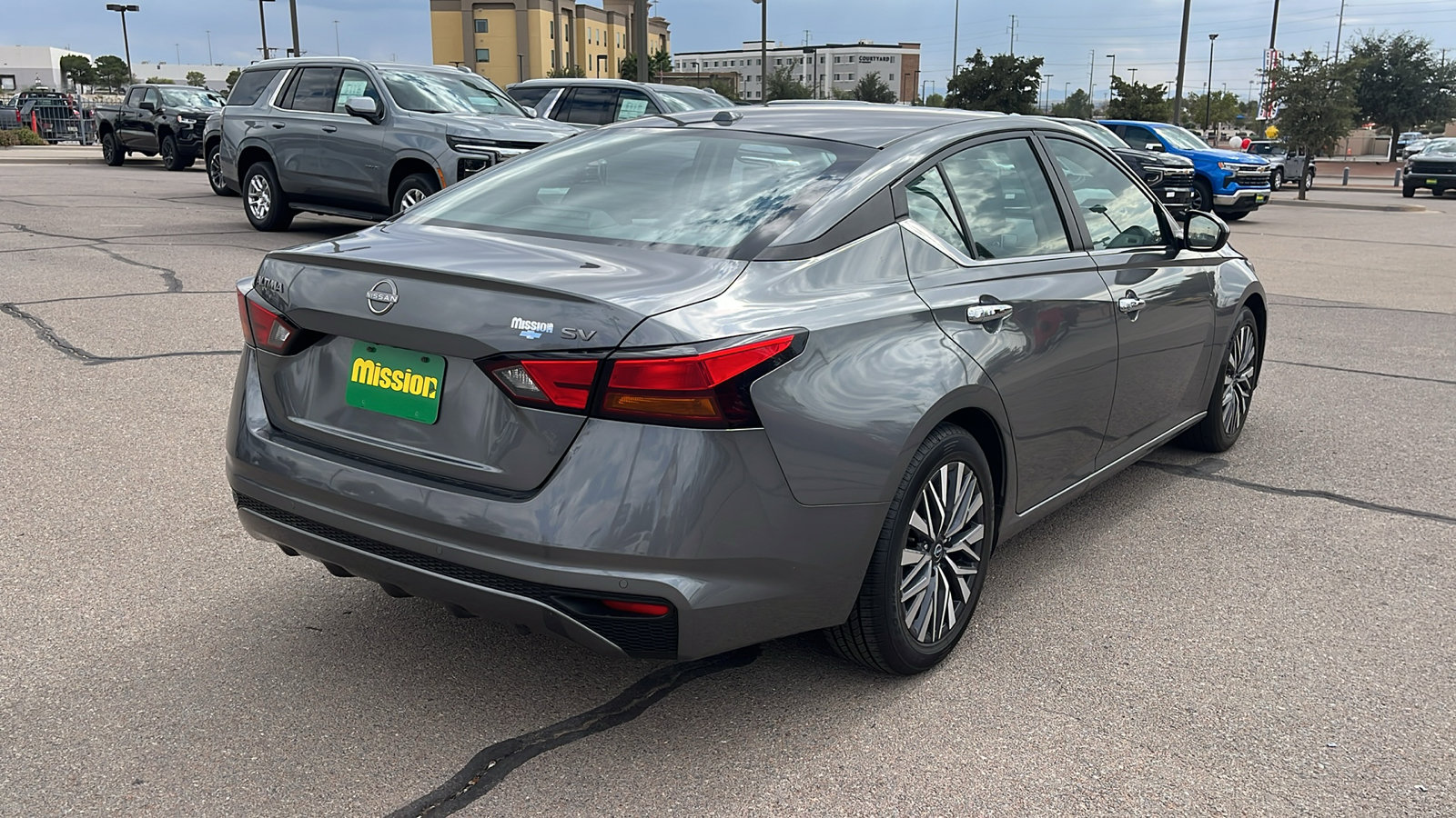Used 2023 Nissan Altima 2.5 SV image 8