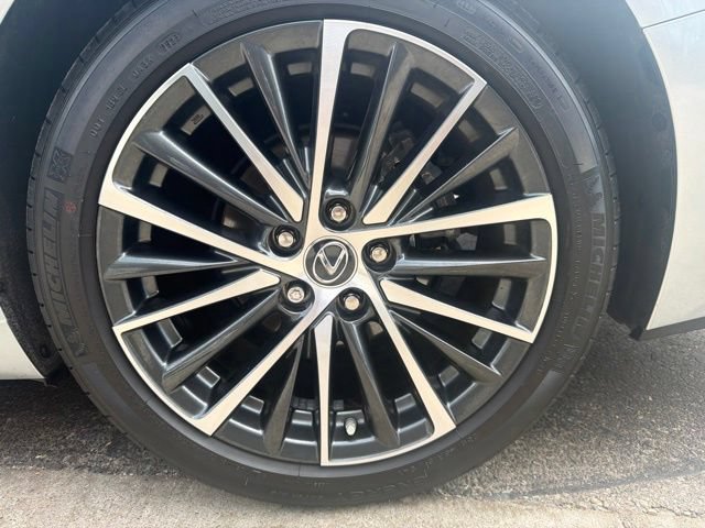 Used 2023 Lexus ES 350 w/ Accessory Package (Z1) FWD image 43