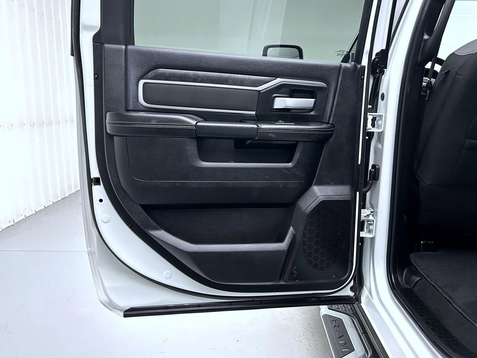 Used 2024 RAM 2500 Big Horn image 20