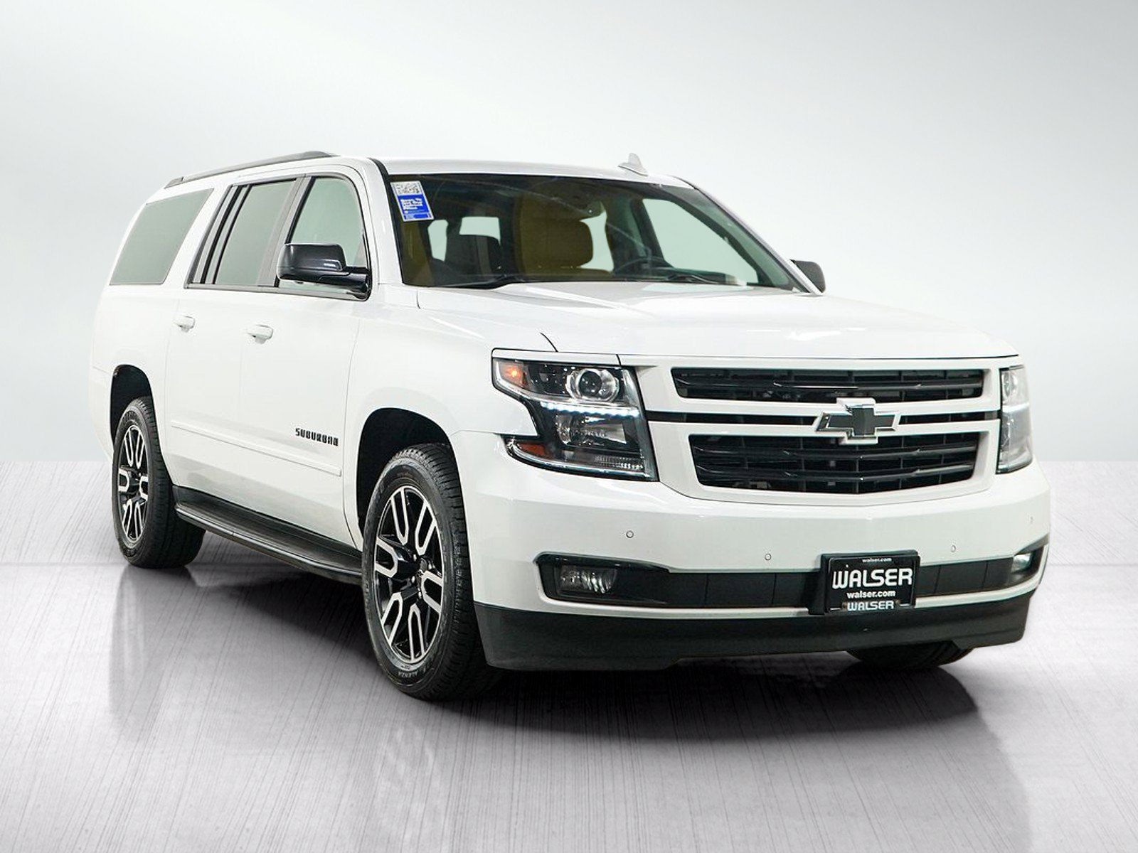 Used 2018 Chevrolet Suburban Premier w/ RST Edition AWD/4WD image 7