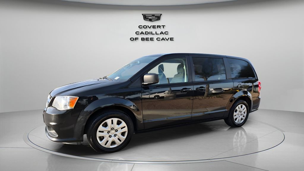Used 2018 Dodge Grand Caravan SE w/ UConnect Hands-Free Group image 4