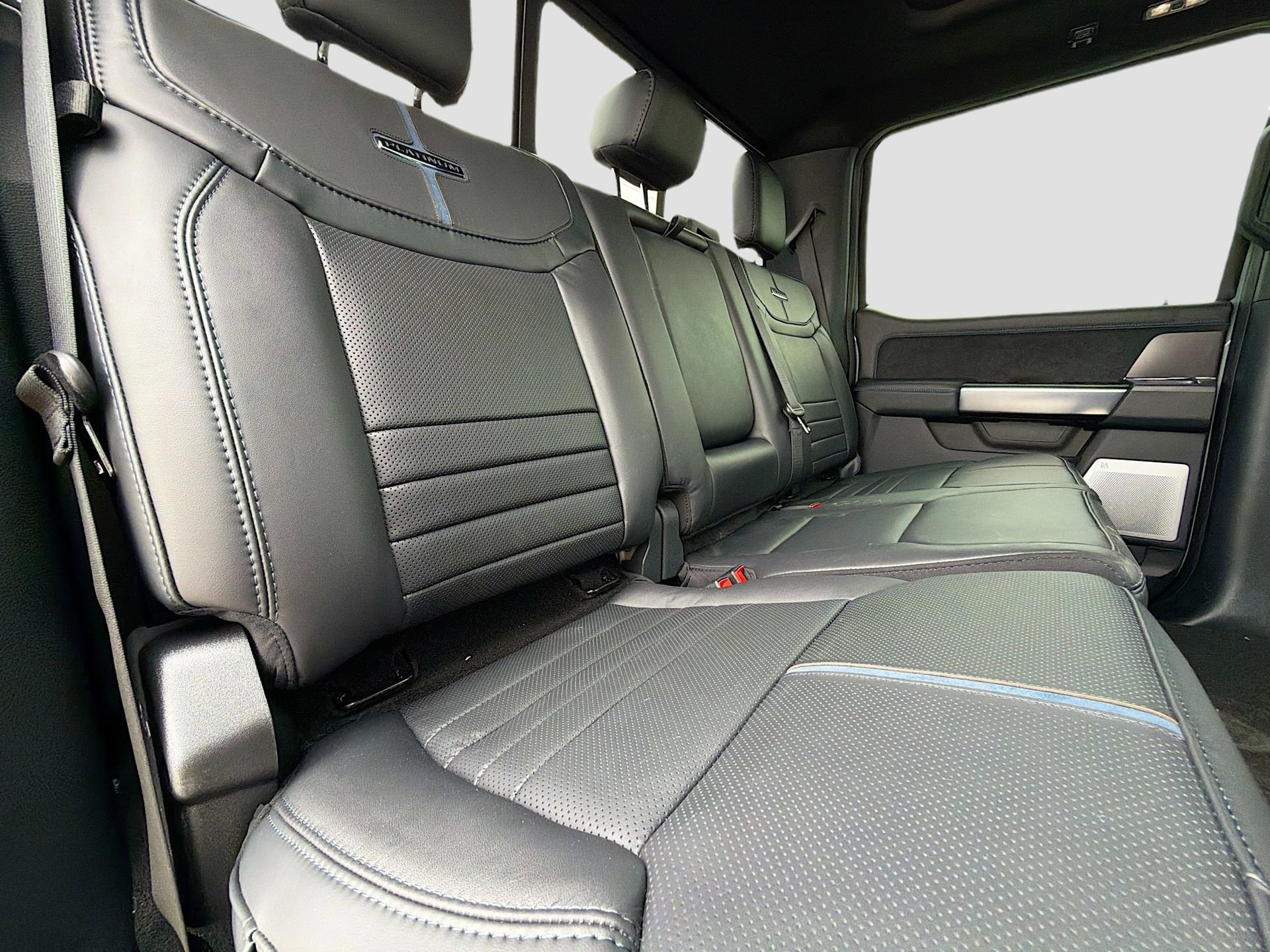 New 2026 Ford F250 Platinum image 35