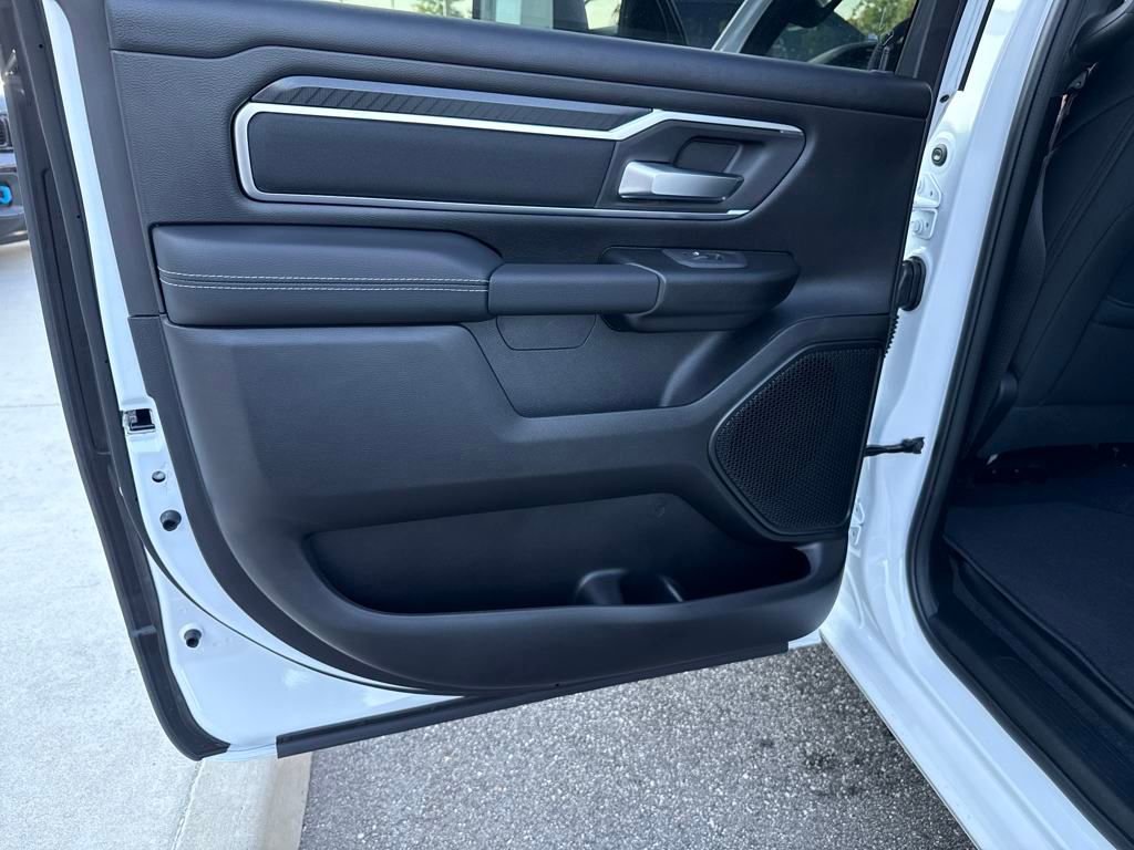 Used 2025 RAM 1500 Big Horn image 24