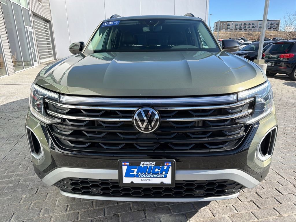 Certified 2024 Volkswagen Atlas Peak Edition SE image 10