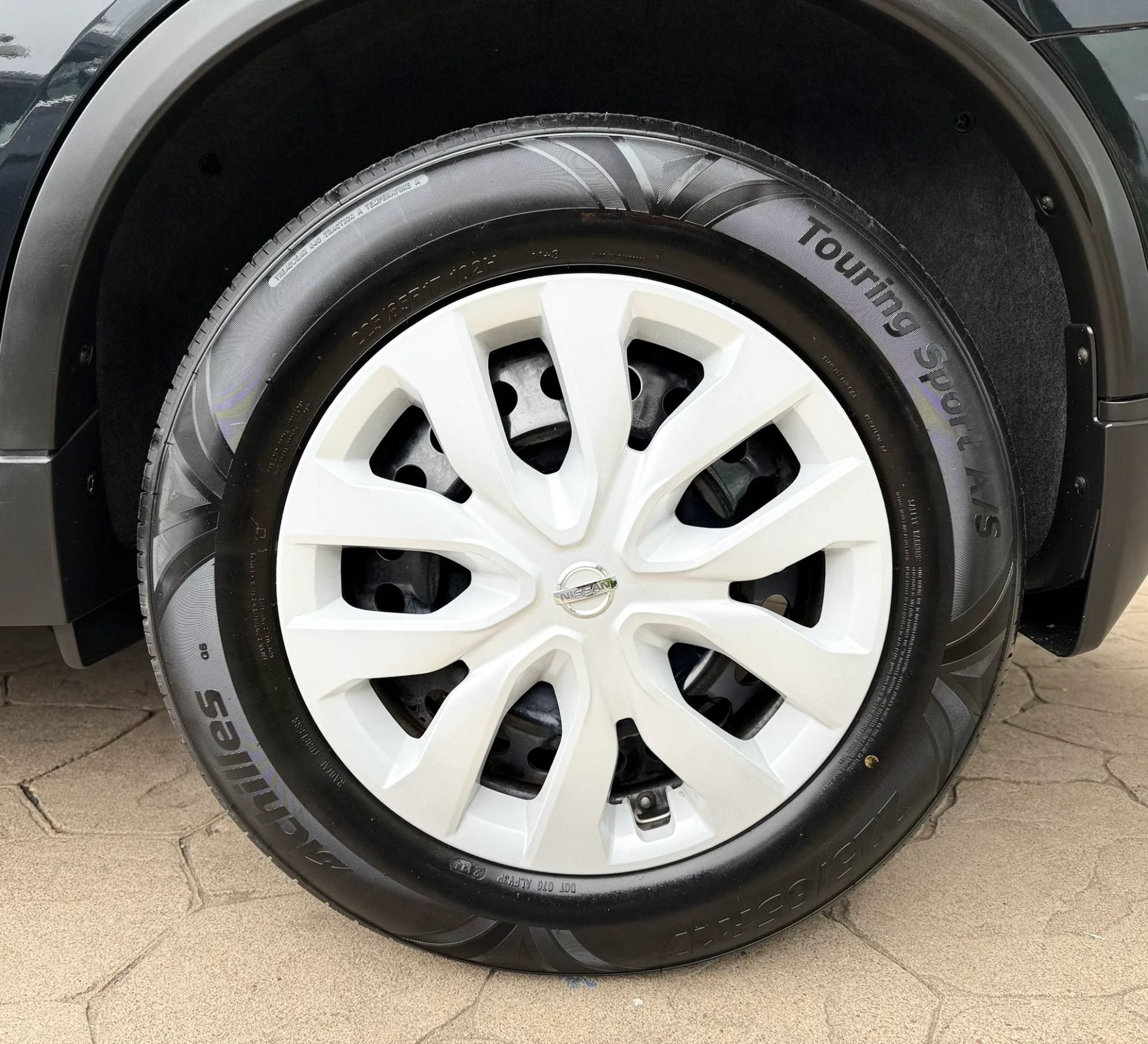 Used 2017 Nissan Rogue S AWD/4WD image 45