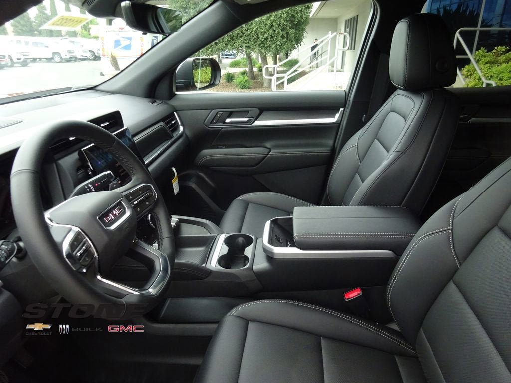 New 2026 GMC Terrain Elevation w/ Elevation Premium Package FWD image 13