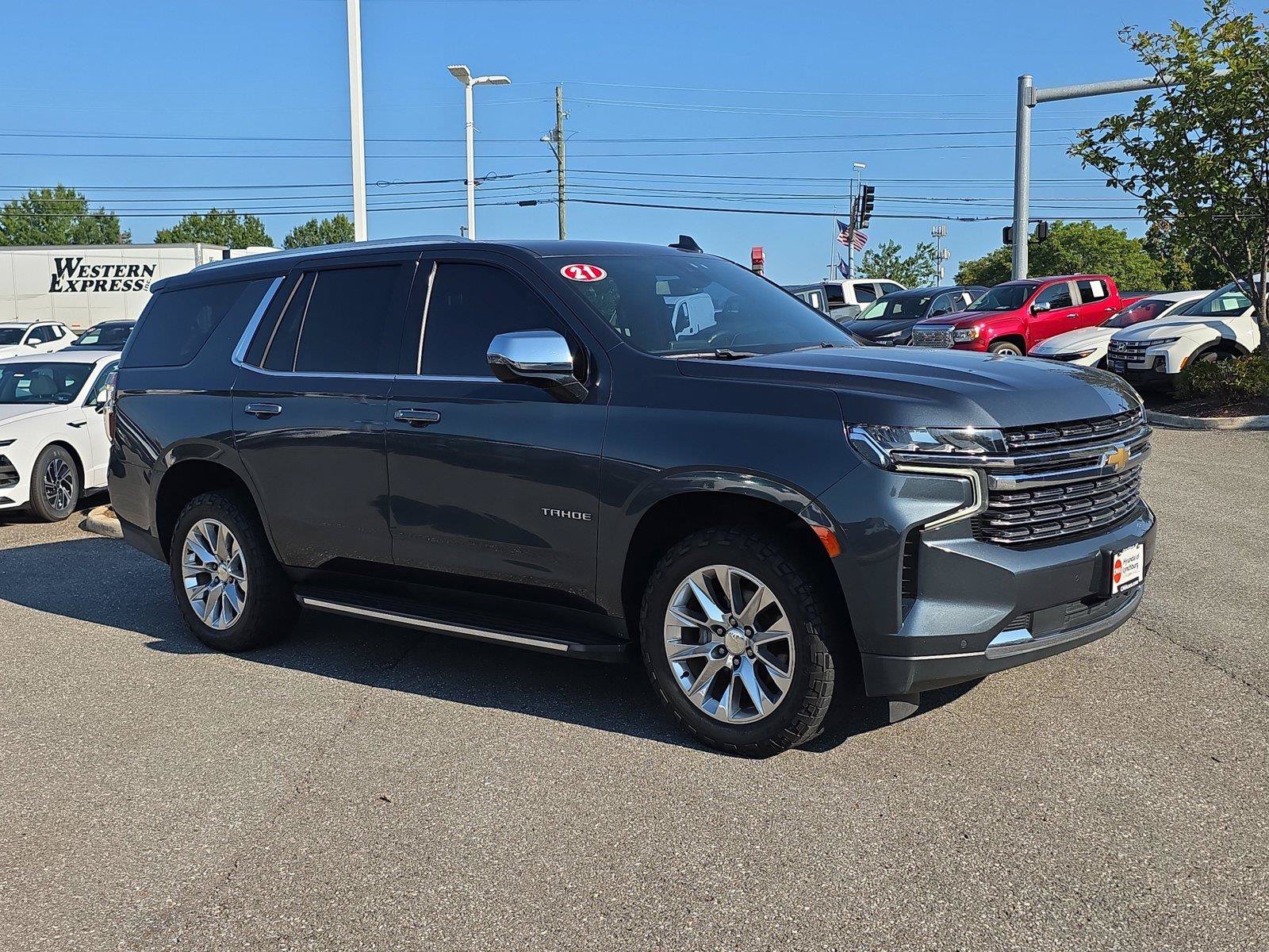 Used 2021 Chevrolet Tahoe Premier AWD/4WD image 11