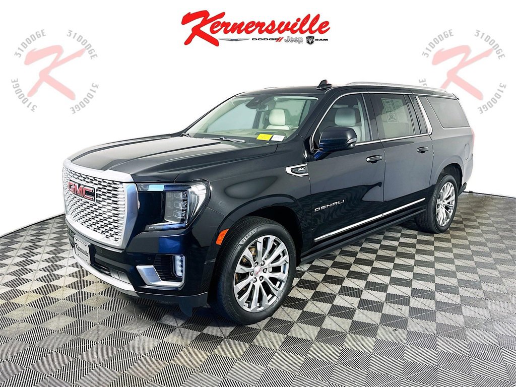Used 2023 GMC Yukon XL Denali image 3