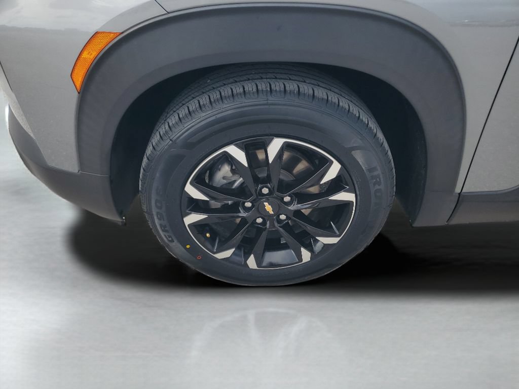 Used 2023 Chevrolet TrailBlazer LT FWD image 10