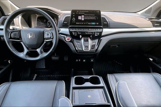 Certified 2025 Honda Odyssey Touring image 7