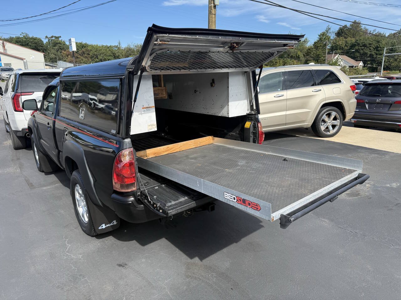 Used 2012 Toyota Tacoma 4x4 Regular Cab image 34