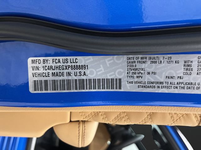 Used 2023 Jeep Grand Cherokee Summit image 43