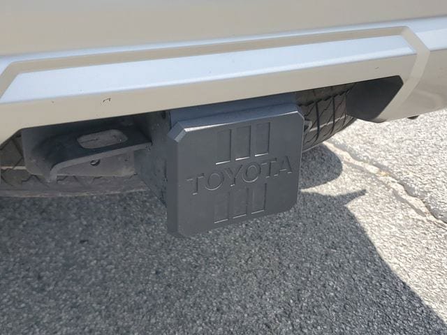 Used 2025 Toyota 4Runner Limited RWD image 15