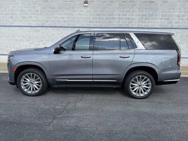 Certified 2022 Cadillac Escalade Premium Luxury AWD/4WD image 4